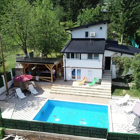 Iman Villa